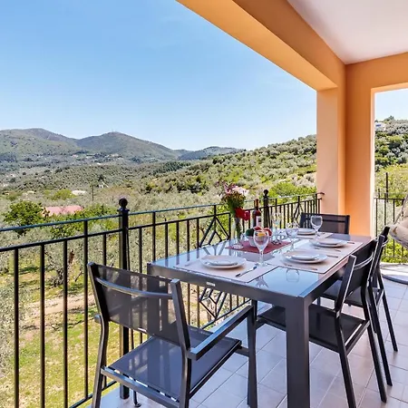 Glyna House Holiday home