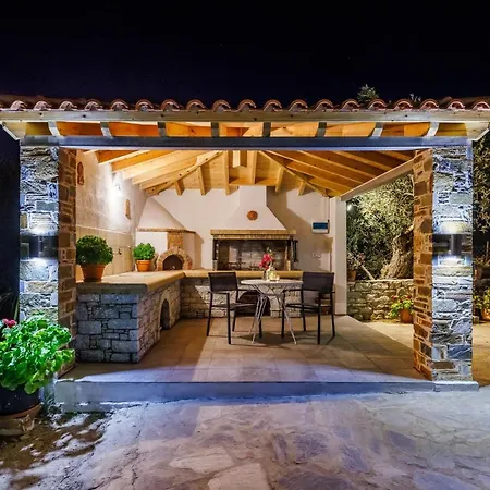 Glyna House Holiday home *