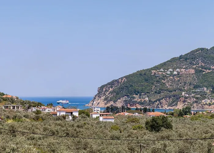 Glyna House Holiday home