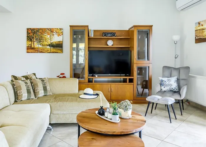 Дом отдыха Glyna House *